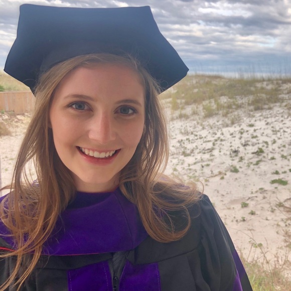 Meet Your Posher, Sarah! :) - Picture 2 of 3